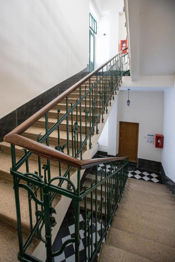 Theatre Square Apartments Novi Sad Exterior foto