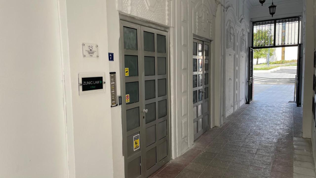 Theatre Square Apartments Novi Sad Exterior foto